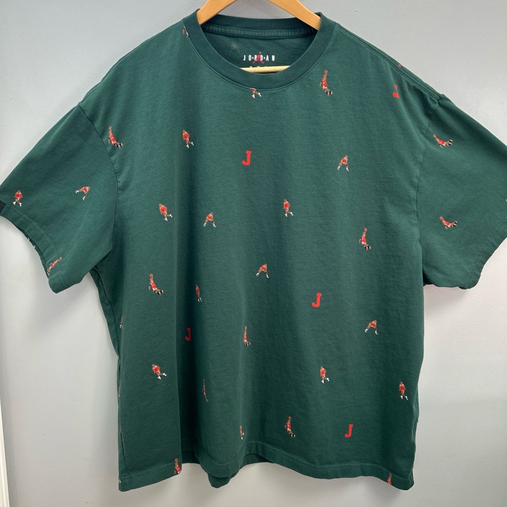 Jordan Holiday Green All Over Jumpman Graphic Print Men's Shirt